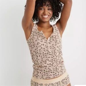 Aerie ‘No BS’ Animal Print Henley Racerback Tank Top in Sandy Tan Hearts, Small